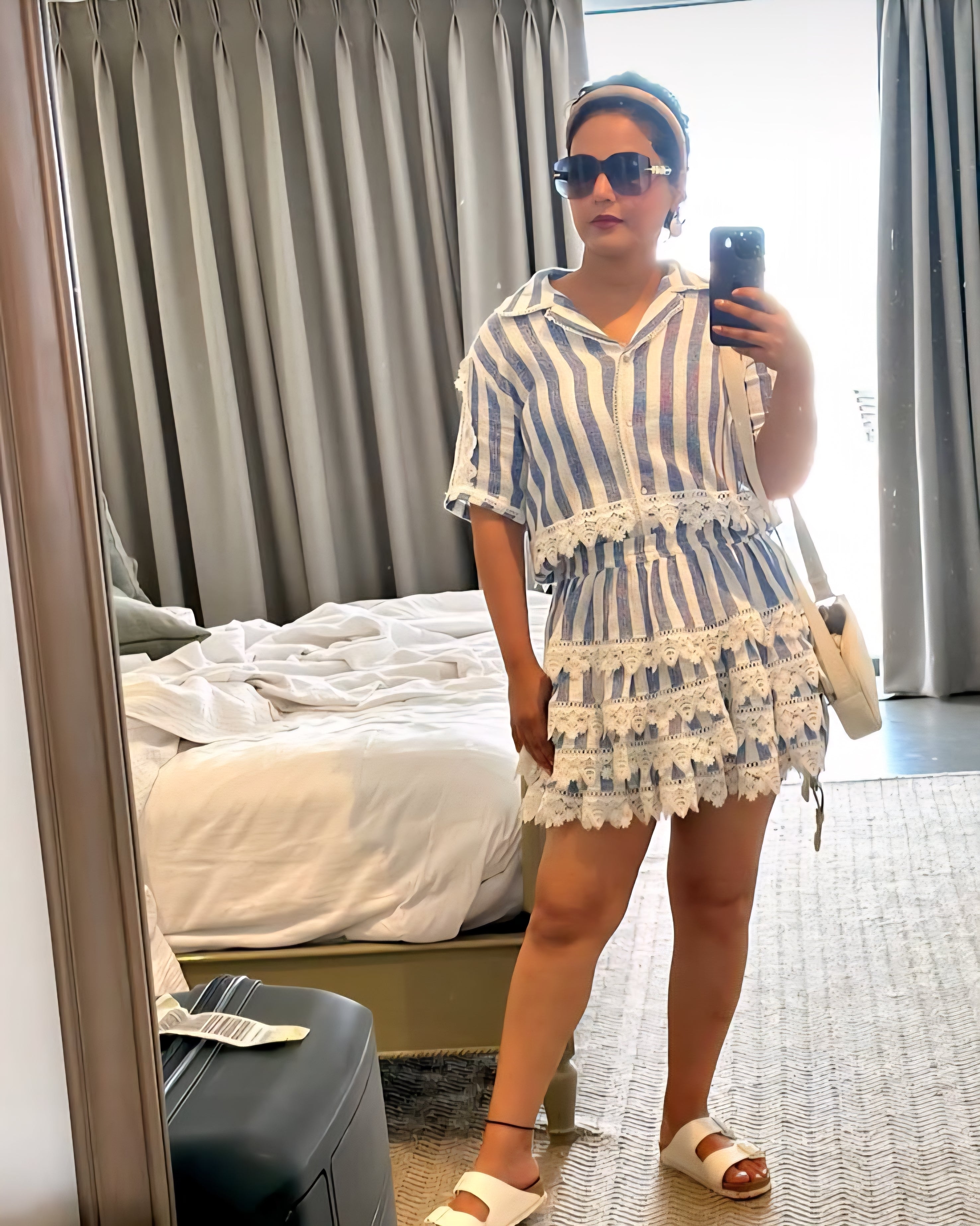 Hina Khan in Tate Shirt