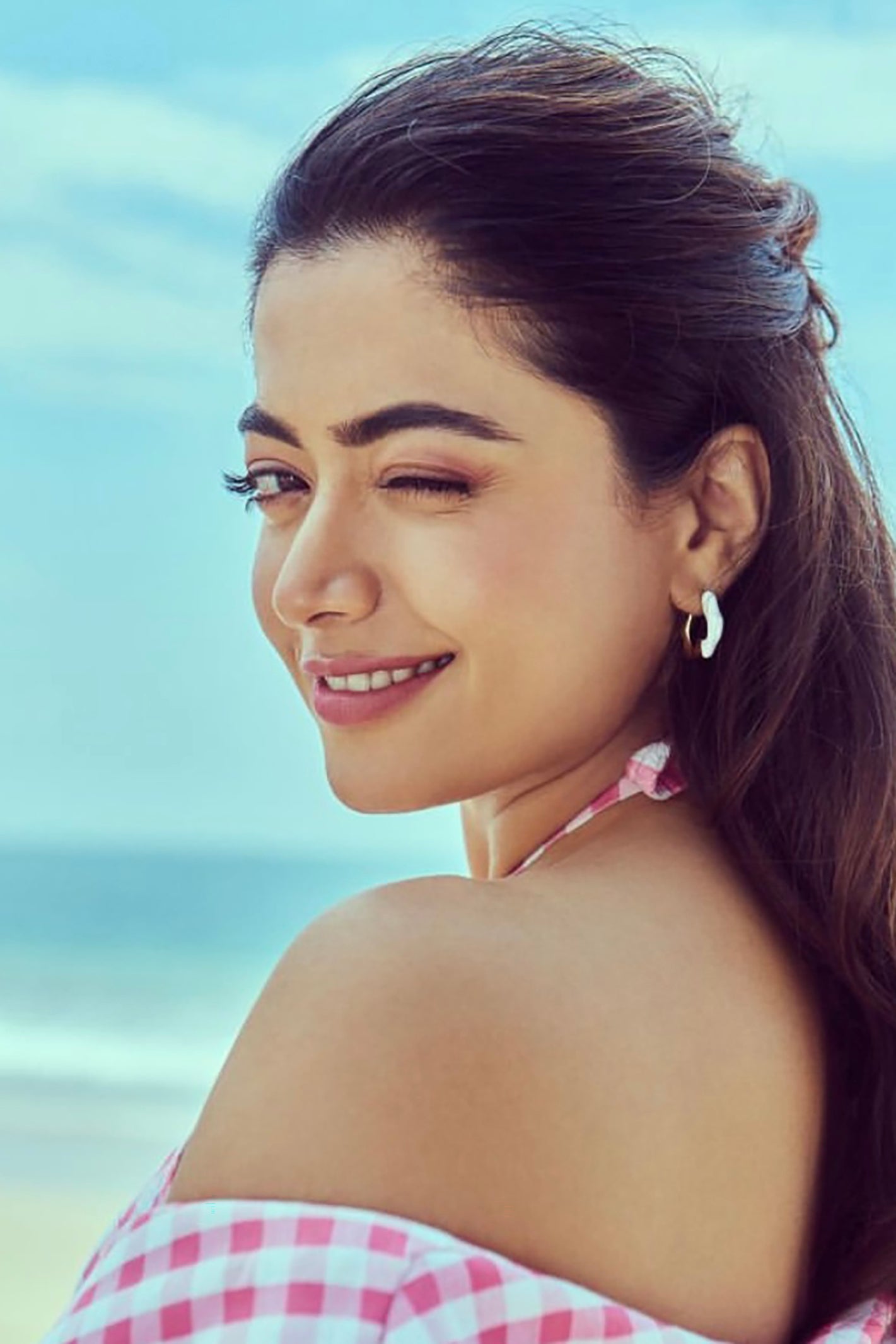 RASHMIKA MANDANA IN ZALE SHORT DRESS