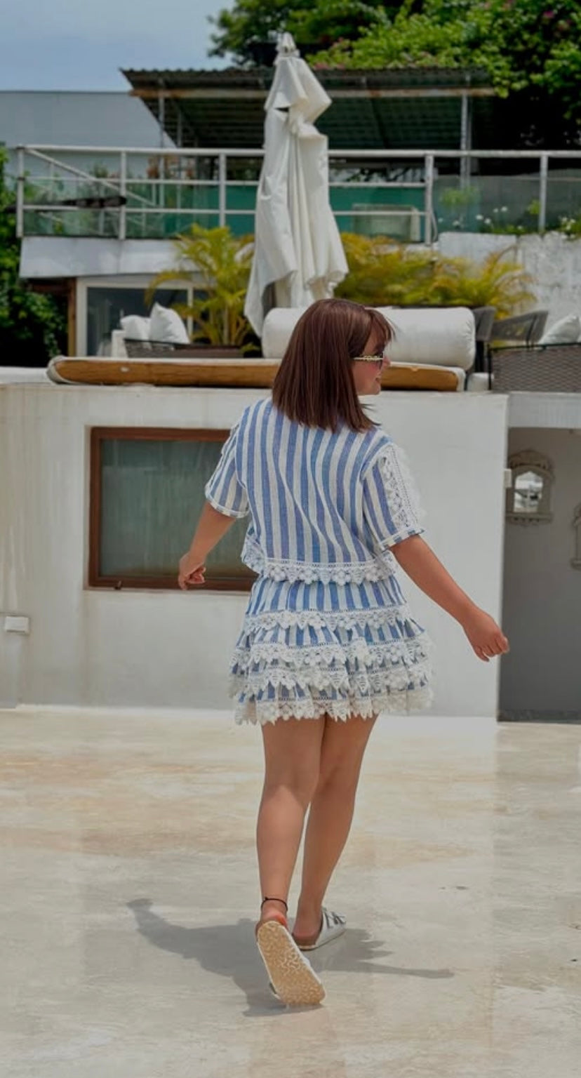 Hina Khan in Tate Mini Skirt