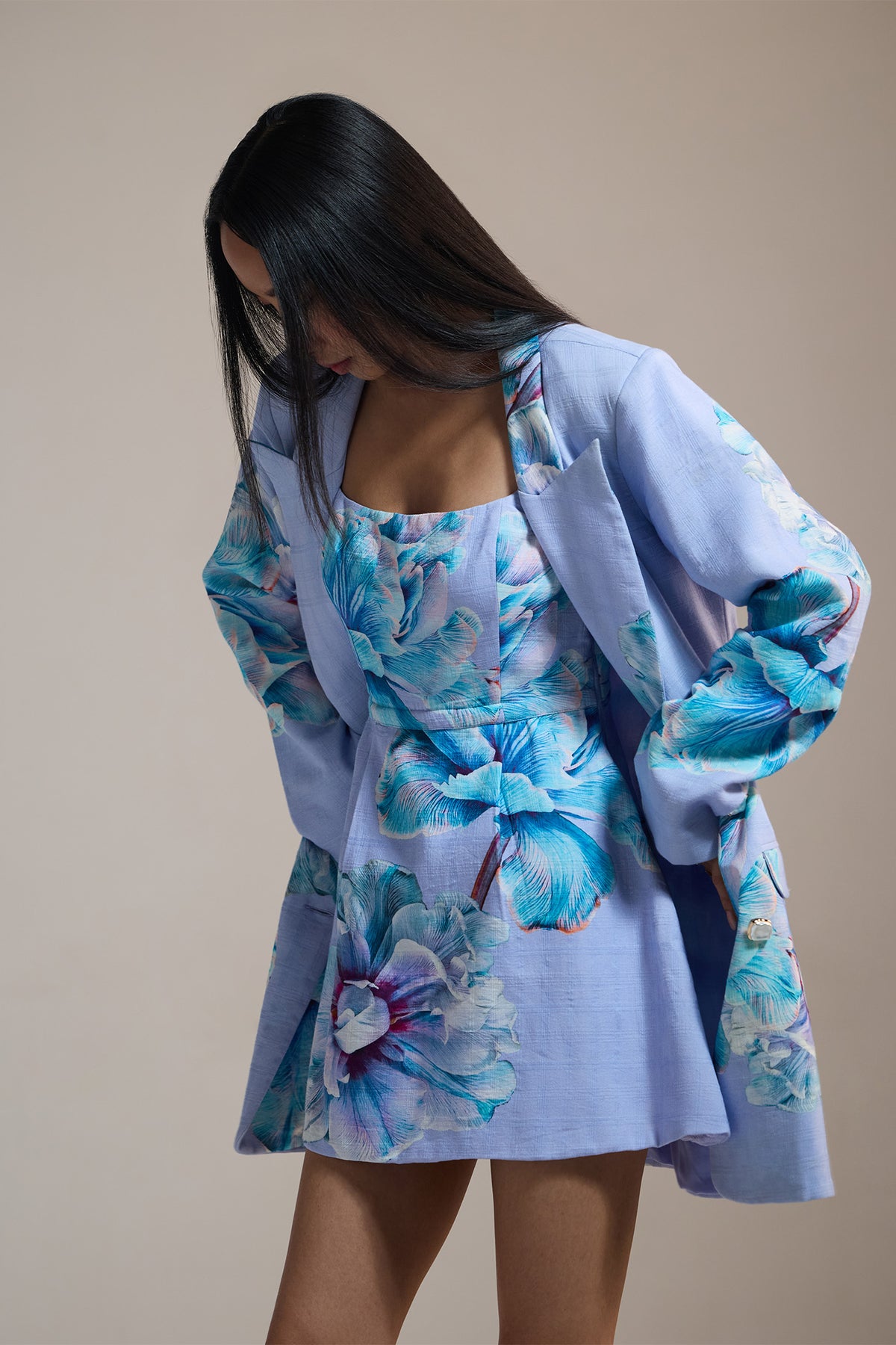 FROSTED PETAL COAT