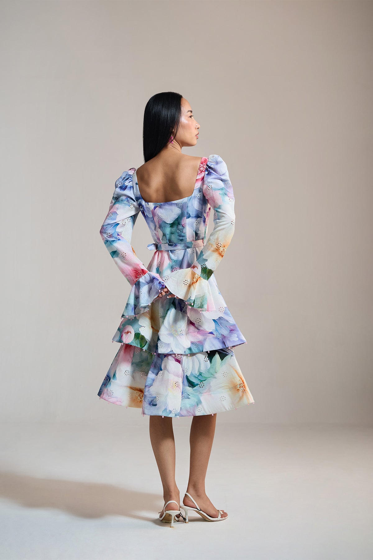 PASTEL BLOOM TIERED MIDI DRESS